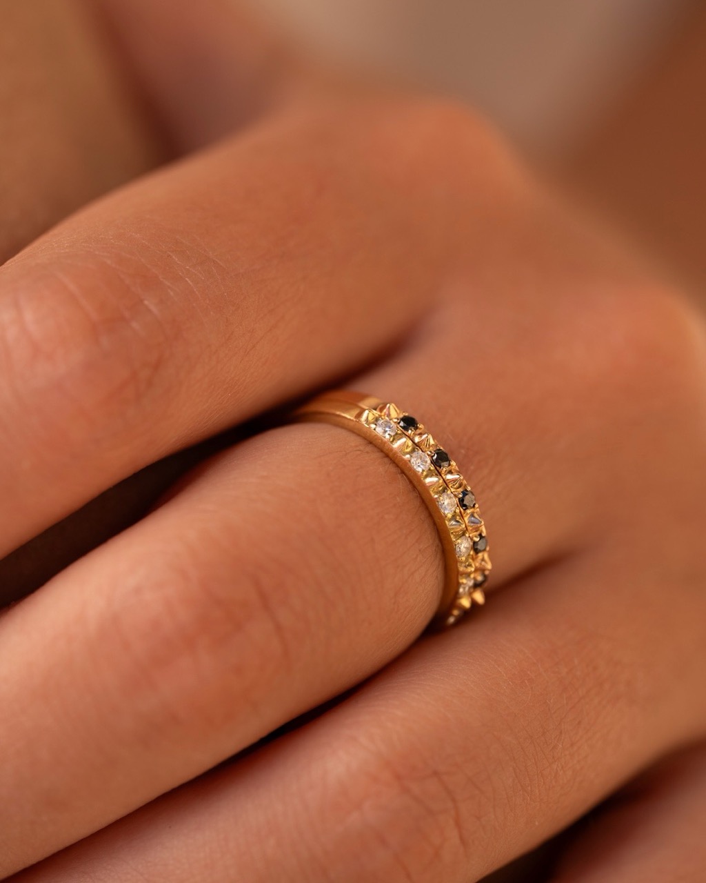 bague or et diamants or recyclé 18 carats rock me aupiho joaillerie bague or et diamants or recyclé 18 carats rock me aupiho joaillerie