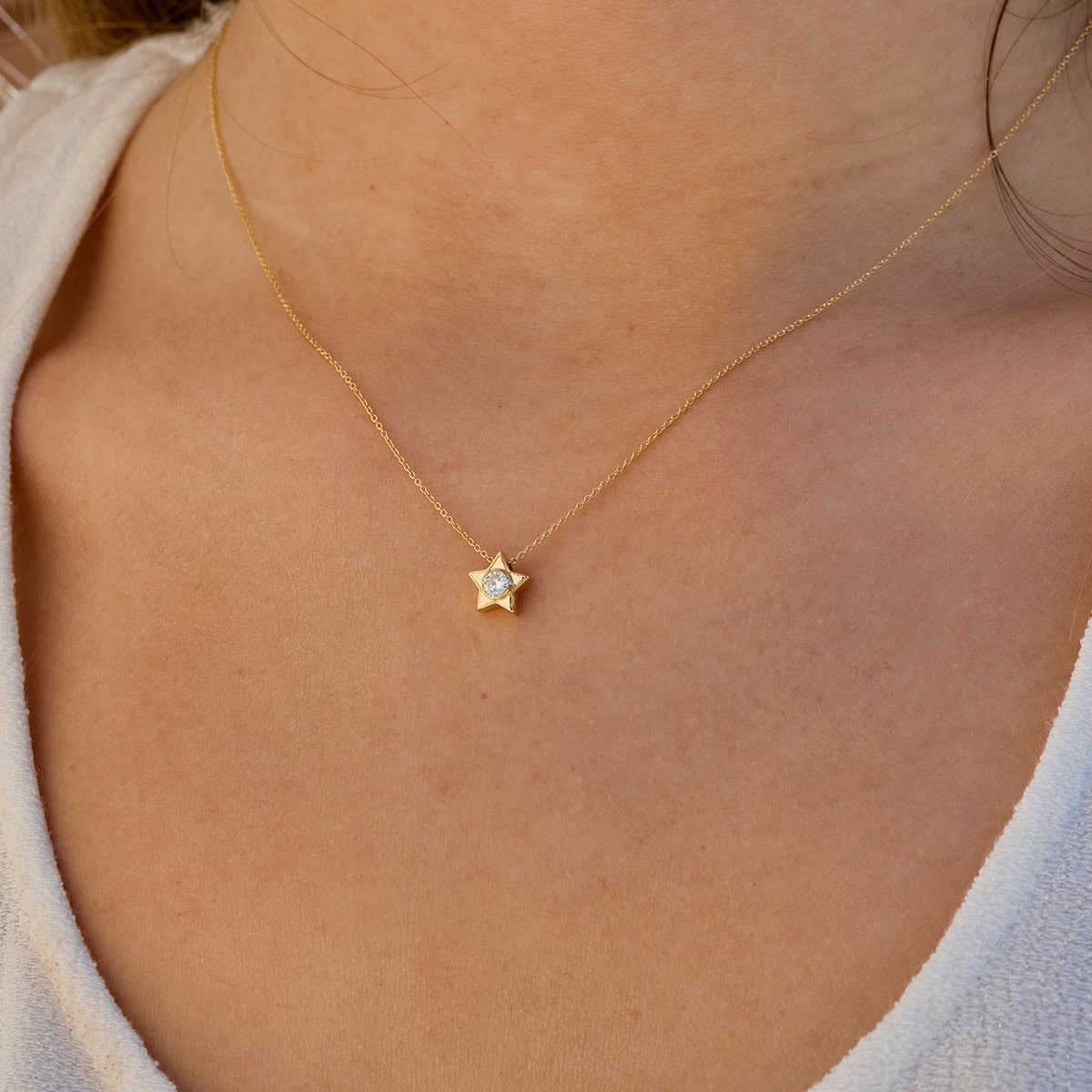 collier étoile or jaune et diamant blanc or recyclé 18 carats aupiho joaillerie collier étoile or jaune et diamant blanc or recyclé 18 carats aupiho joaillerie