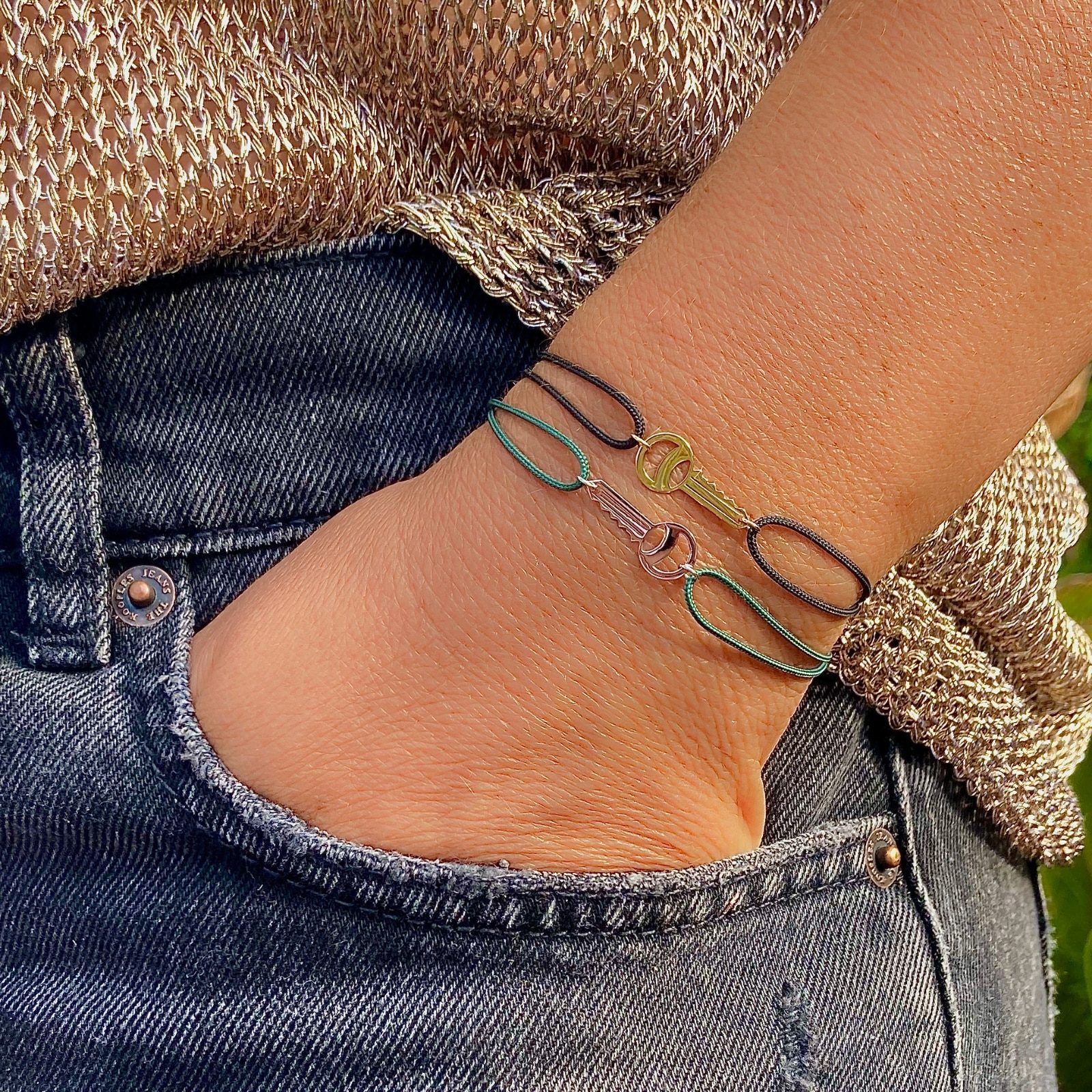 bracelet cordon clé or jaune or recyclé 18 carats sésame aupiho joaillerie