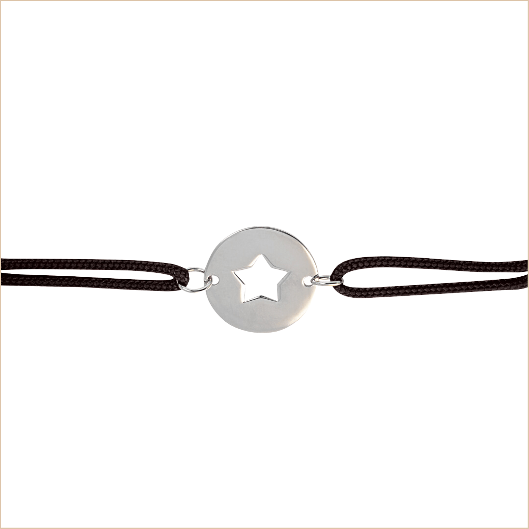 bracelet cordon médaille étoile or 18 carats recyclé or blanc aupiho joaillerie ysis collection celeste bracelet cordon médaille étoile or 18 carats recyclé or blanc aupiho joaillerie ysis collection celeste
