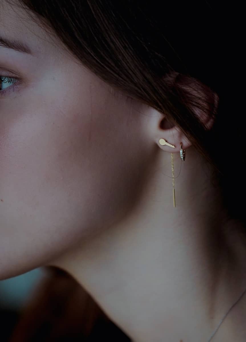 boucle d'oreille clé chaine or jaune or recyclé 18 carats sésame aupiho joaillerie boucle d'oreille clé chaine or jaune or recyclé 18 carats sésame aupiho joaillerie sésame