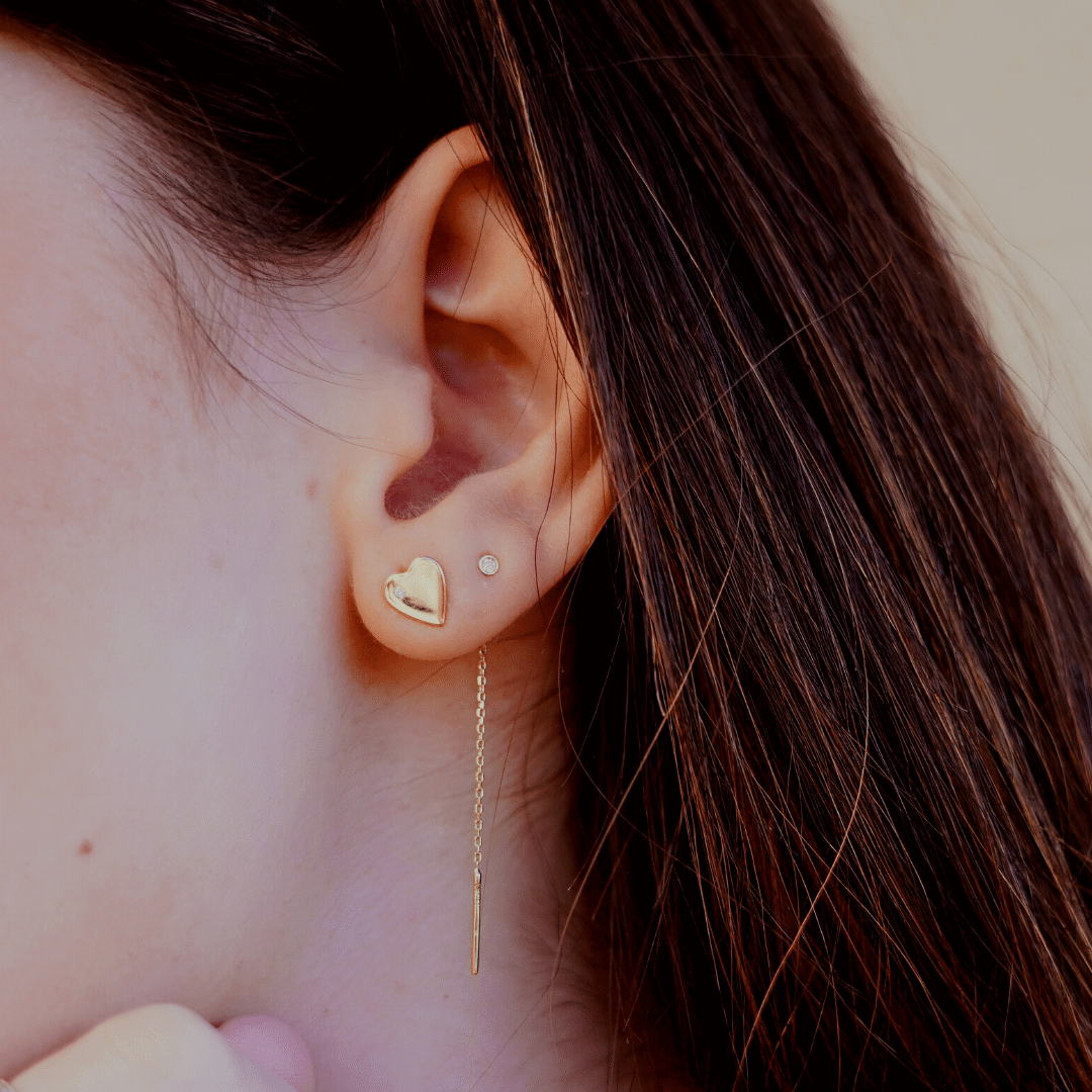 boucle d’oreille solitaire chaine or jaune et diamant blanc or recyclé 18 carats puce aupiho joaillerie boucle d’oreille solitaire chaine or jaune et diamant blanc or recyclé 18 carats puce aupiho joaillerie