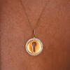 collier médaille clé or jaune et diamants blancs or recyclé 18 carats aupiho joaillerie sésame