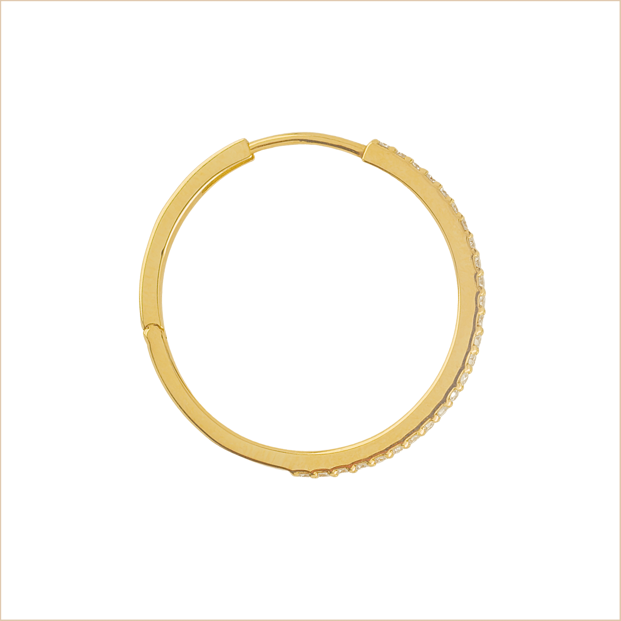 boucle d'oreille créole or jaune et diamants blancs or recyclé 18 carats aupiho joaillerie boucle d'oreille créole or jaune et diamants blancs or recyclé 18 carats aupiho joaillerie