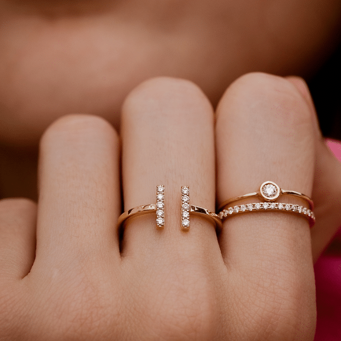 bague barrette or jaune et diamants blancs or recyclé 18 carats aupiho joaillerie bague barrette or jaune et diamants blancs or recyclé 18 carats aupiho joaillerie