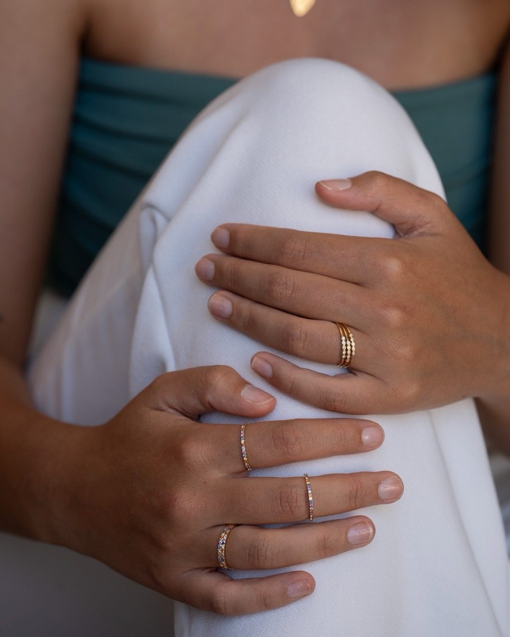 bague en or diamants blancs saphirs or recyclé 18 carats aupiho joaillerie bague en or diamants blancs saphirs or recyclé 18 carats aupiho joaillerie