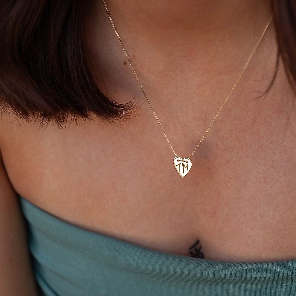 collier coeur or jaune en or recyclé 18 carats aupiho joaillerie