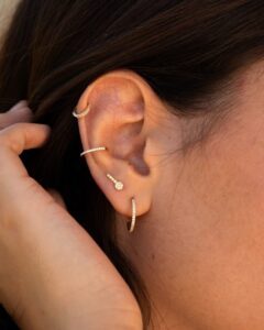 Piercings en Or : une tendance intemporelle piercings-en-or-une-tendance-intemporelle