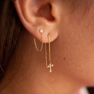 boucles d'oreille croix or et diamants pendante aupiho joaillerie