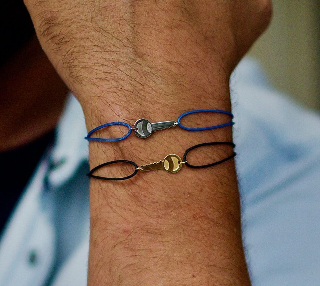 bracelets en or pour homme bracelet cordon clé large aupiho joaillerie